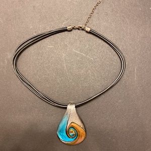Colorful swirl pendant leather band necklace